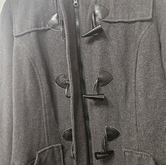 Cotton On zipper closed jacket with hood in Woman's Size M in Grey. - Picture 10 of 13